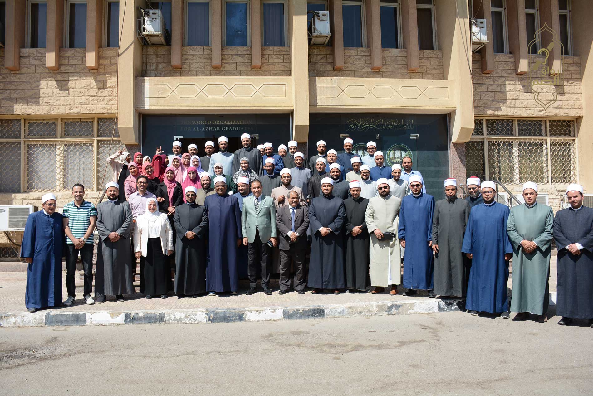 تأهيل وإعداد الدعاة والوعاظ لاستخدام لغة الإشارة